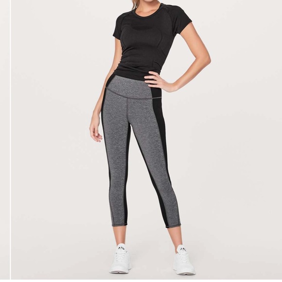 lululemon athletica Pants - Lululemon Athletica On Your Mark Crop 23”  Heathered Black/Black EUC Size: 8